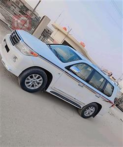 تۆیۆتا لاند کروزەر